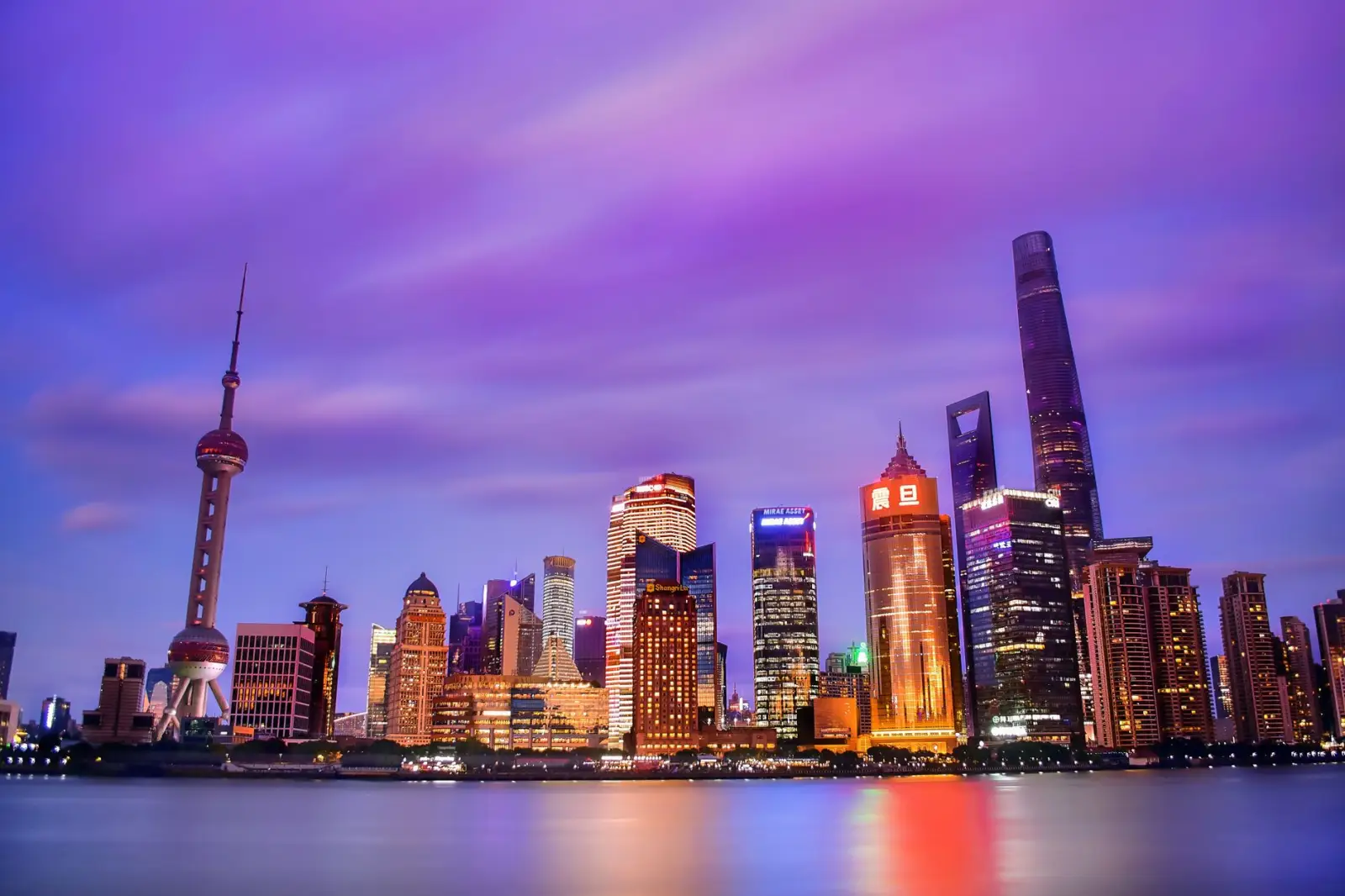 商业空间设计中的动线规划原则与材料搭配技巧