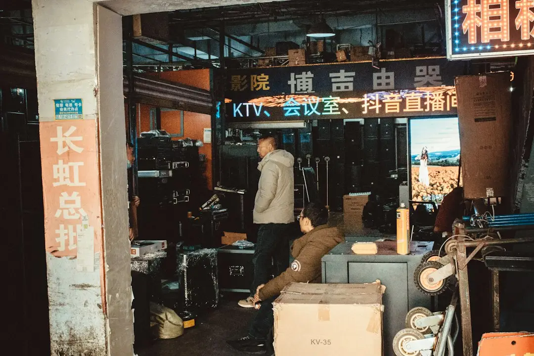 深圳彩富装饰详解别墅旧房翻新全流程与工艺标准